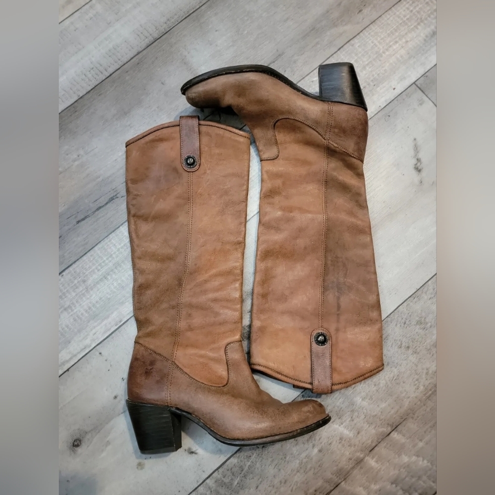FRYE JACKIE BUTTON COGNAC LEATHER BOOTS sz 6.5 B